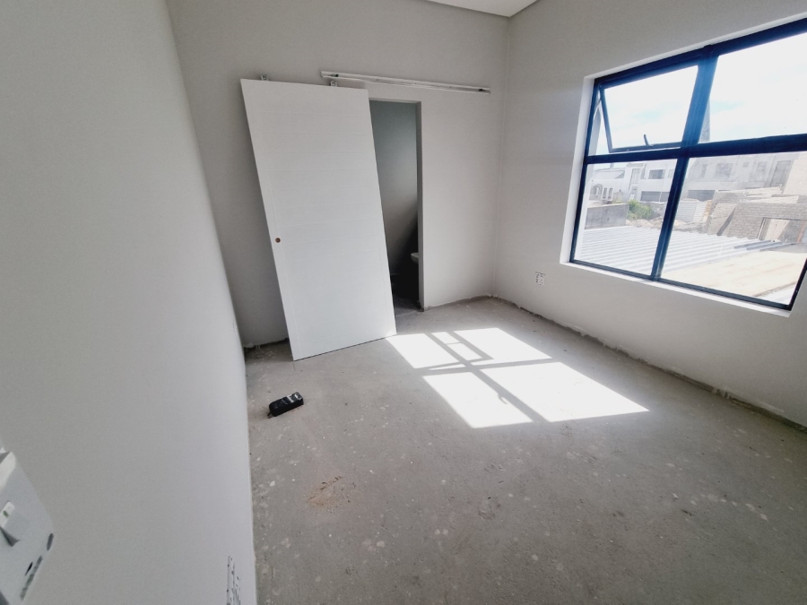 4 Bedroom Property for Sale in Sandown Western Cape